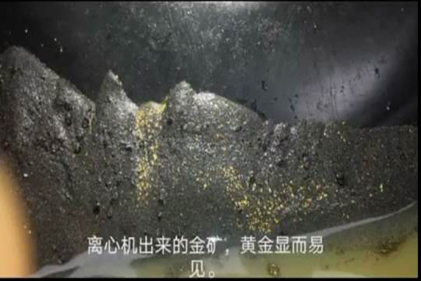 菲律賓選金現(xiàn)場(chǎng)(圖7)