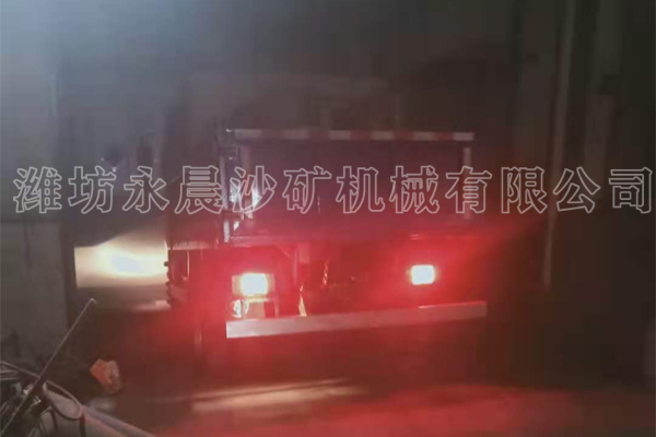 發(fā)往江西石城的離心機設備(圖4) 發(fā)往江西石城的離心機設備(圖4)