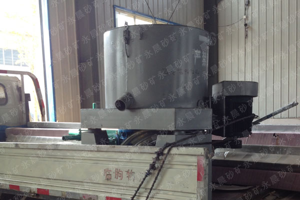 水套式離心機(jī)發(fā)貨現(xiàn)場，濰坊永晨供應(yīng)(圖1)