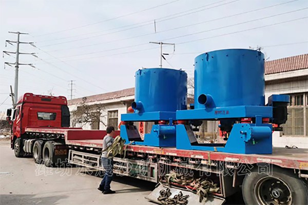 發(fā)往廣州的80型離心機(jī)(圖3)