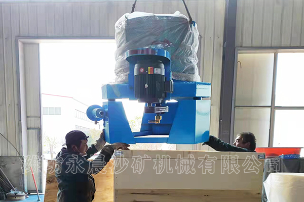 發(fā)往河南鞏義40型離心機(圖4)