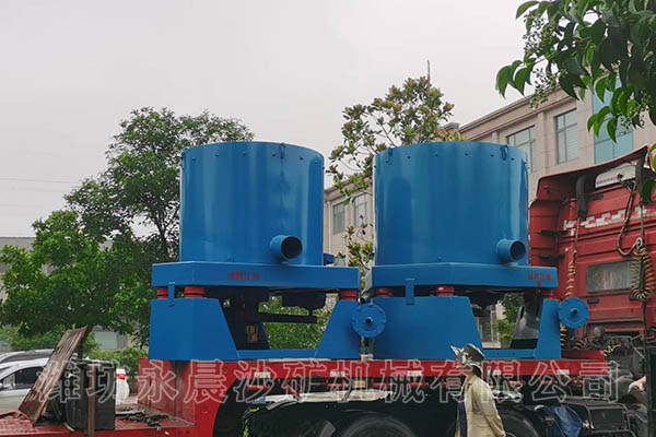 發(fā)往江西石城的離心機(jī)(圖3)