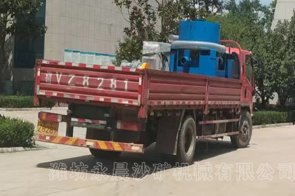 發(fā)湖南懷化60型離心機(jī)(圖4)