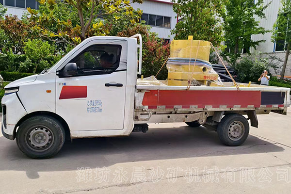 發(fā)河南鞏義的選金離心機(圖4)