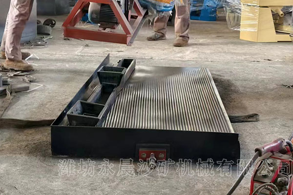 發(fā)內(nèi)蒙滿洲里選金離心機(jī)、搖床(圖2)